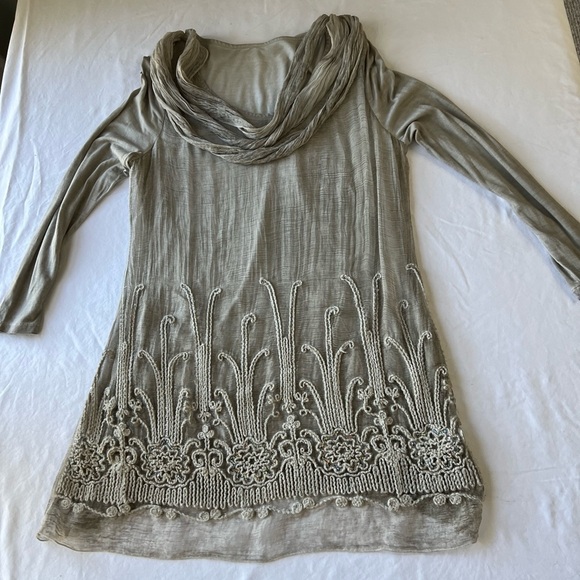 Soft Surroundings LG GrayTunic Top Silk Embroidered Rhinestones Fairy Romantic - Picture 3 of 11